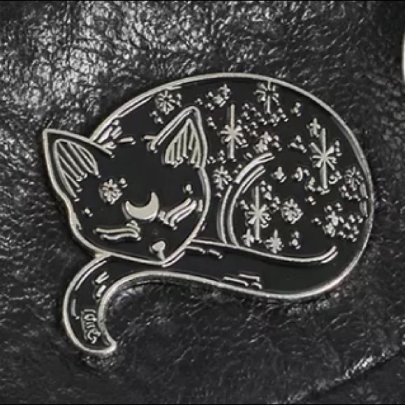 Cat Pin Celestial Space Kitty | NEW - Picture 8 of 8